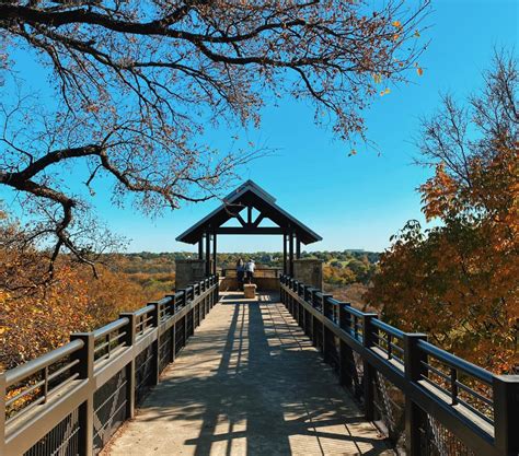 Hiking trails in dallas. If you’re looking for a fun and educational experience in Dallas, look no further than the Dallas Zoo. With over 106 acres to explore, there’s something for everyone at this incred... 