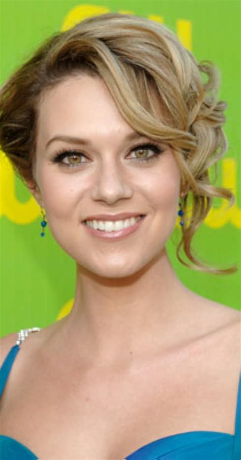 Hilarie burton biography imdb american pie