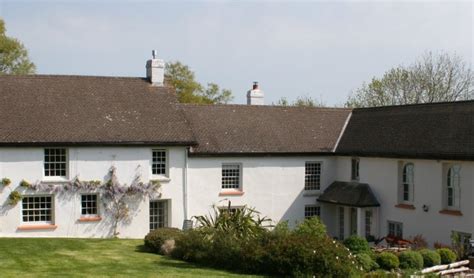 Hill Farm Bed and Breakfast - hotelandplace.com