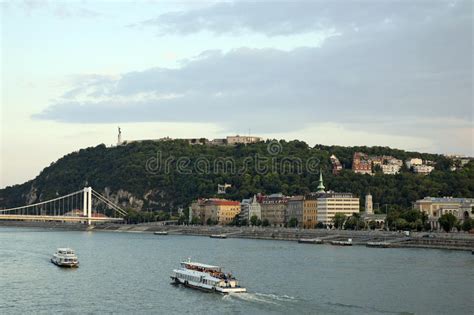 Hill Rivera  Budapest