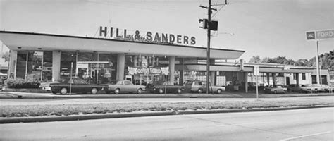 Hill Sanders Messenger Manila