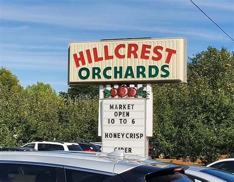 Hillcrest Orchard (Amherst) - All You Need to Know …