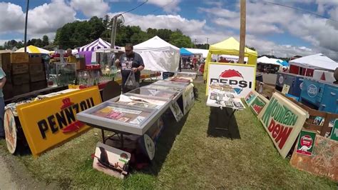 Here are the 12 best flea markets in Virginia that range from outdoor eclectic to upscale indoor “galleries.”. 1. Shen-Valley Flea Market at Double Toll Gate, White Post. One of the area's largest and most popular markets, the Shenandoah Valley Flea Market at Double Toll Gate has been in operation for 40 years.. 
