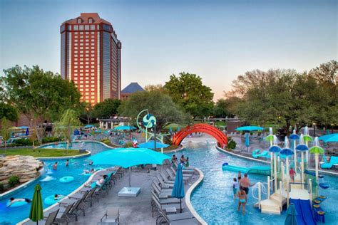 Hilton anatole dallas. Stay at this 4.5-star luxury hotel in Dallas. Enjoy free WiFi, an outdoor pool, and 4 restaurants. Our guests praise the pool and the helpful staff in our reviews. … 