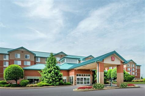 Hilton garden inn southpointe. Rome2Rio makes travelling from Pittsburgh Airport (PIT) to Hilton Garden Inn Pittsburgh/Southpointe, Canonsburg easy. Rome2Rio is a door-to-door travel information and booking engine, helping you get to and from any location in the world. 