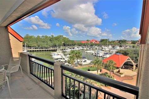 5 Houses 2 Townhouses 11 Condos 0 Multi-Family 1 Land. 4 N Forest Beach Dr, 127 Hilton Head Island, SC 29928. Condo For Sale. $599,000. 1 Beds 1 Baths 518 SqFt. Listed By Owner, Ron Noel. 104 Cordillo, Unit D7 Hilton Head Island, SC 29928. Condo For Sale. $285,500.. Hilton head condos for sale by owner