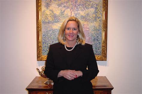 She returned to the auction sector in 2019, joining a newly re-launched Hindman, created from the merger of Leslie Hindman Auctioneers and Cowan’s Auctions. She is the second woman to serve as Hindman’s CEO, following in the footsteps of her mentor Ms. Hindman, who broke barriers for women in the industry when she founded the Chicago-based .... 