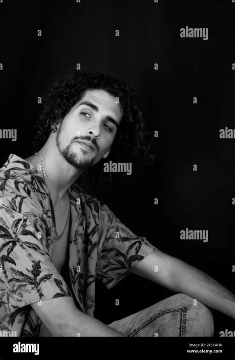 Hispanic single men in nehawka