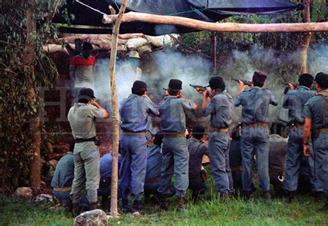 Historia de los fusilamientos en guatemala. - Oldsmobile service manual delta 88 1987.