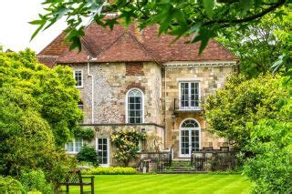 Historic Houses in Wiltshire Heritage Guide to Wiltshire