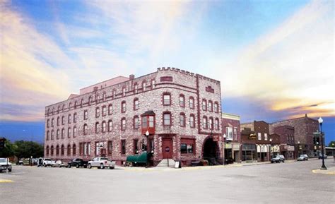 Historic calumet inn. Find your accommodation near Pipestone National Monument: airbnb, hotels and vacation rentals at the best price on cozycozy. Free Cancellation Best price 