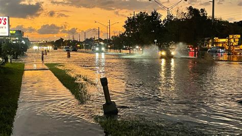 Historic rain in South Florida causes severe flooding, closing schools and Fort Lauderdale’s airport