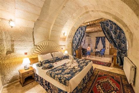 codini.rgarabwor.edu.pl. 