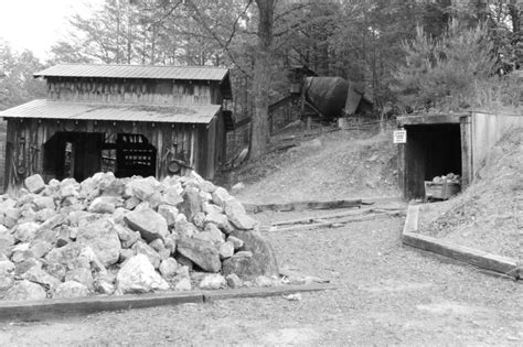 History Crisson Gold Mine