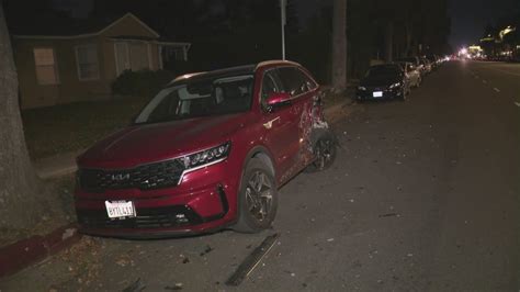 Hit-and-run driver abandons SUV after smashing into parked cars, tree 