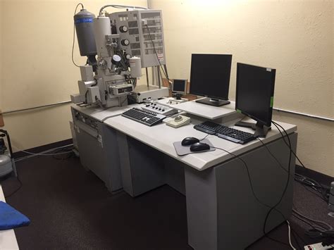 The Hitachi S-4700 FE-SEM is a cold field emission high resolution scanning electron microscope. This SEM permits ultra high resolution imaging of thin films and semi-conductor materials on exceptionally clean specimens. It is also suitable for polymeric materials.. 