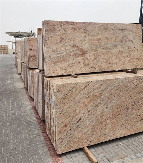 Hiva Gold Granite Features