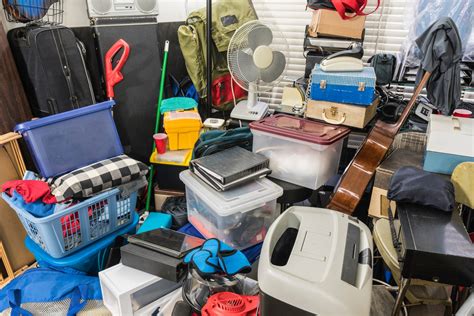  We make hoarders junk removal easy with a simple and fast process. First, get in touch with us to get your free quote. You can call in at (844) 543-3966 or fill out a booking form by clicking the 'Get Pricing' link below. Next, choose a date and time that works for you! . 