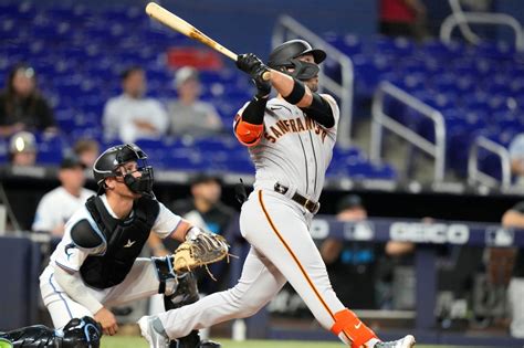 Hobbled Michael Conforto gives SF Giants desperately needed win vs. Marlins
