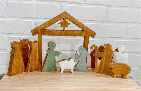 Christmas Tree Shaped 'Shepherd Bible Scene' Olive Wood Decorations