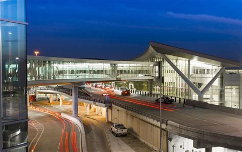 Hobby airport open. Driving directions to William P Hobby Airport (HOU), 7800 Airport Blvd, Houston, TX including road conditions, live traffic updates, and reviews of local businesses along the way. 