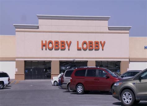 Hobby lobby columbia mo. Hobby Lobby is a world worth exploring - where dedication and achievement are rewarded. We offer exciting career opportunities for bright, energetic and talented individuals in a stimulating, fast-paced and team-oriented culture. _Our stores are closed on Sundays._. To better qualify for this job it is good that you have at least … 