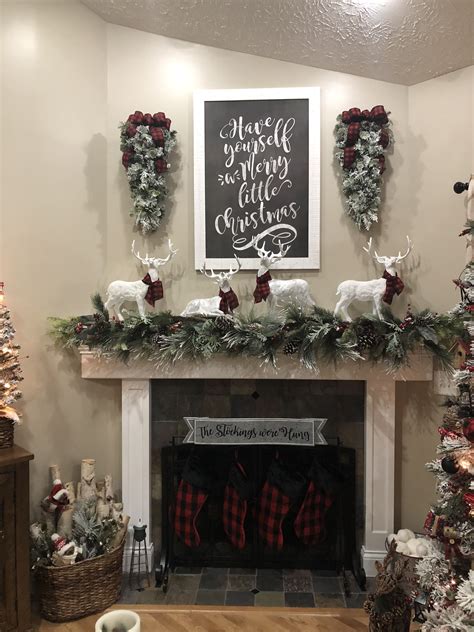Hobby lobby mantel decor. Dec 8, 2015 · Hobby Lobby has everything you need to decorate your home for Christmas! Watch as we transform an ordinary mantel into a cozy holiday retreat. (Getting help ... 