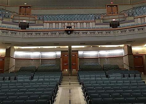 Hoch Auditorium was a 5,500-seat multi-p