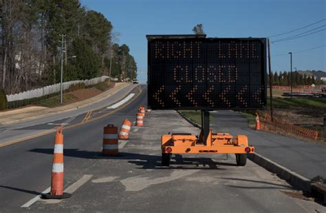 Hochul suspends construction-related lane closures for Memorial Day weekend