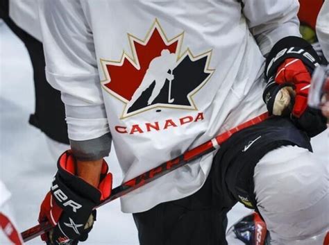 Hockey Canada regains national government funding