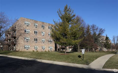 Hoffman estates apartments. See all 20 apartments and houses for rent in Hoffman Estates, IL, including cheap, affordable, luxury and pet-friendly rentals. View floor plans, photos, prices and find the … 