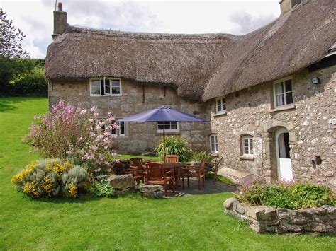 Hole Farmhouse, Hockworthy, Devon - British Listed Buildings