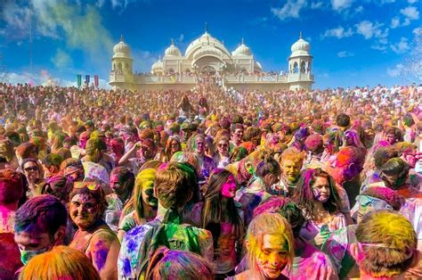 Holi 2024: 5 Best Places to Celebrate Festival of Colours in Karnataka