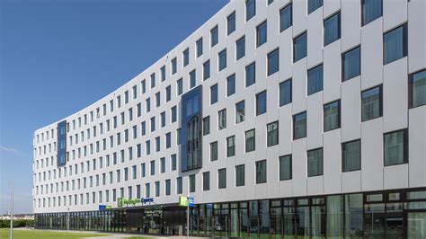 Holiday Inn Express Düsseldorf - Hauptbahnhof, An IHG Hotel