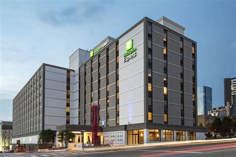 Holiday Inn Express NashvilleDowntown Conference Center