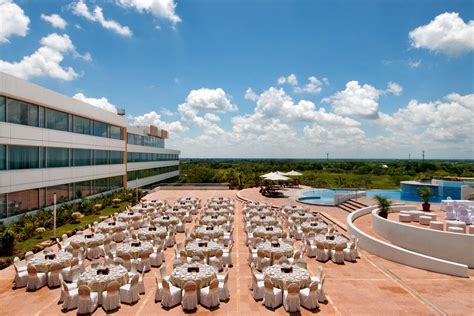 Holiday Inn Villahermosa Aeropuerto Consulta disponibilidad y precios