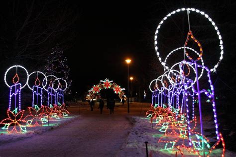 Holiday Lighting in Calgary, Airdrie, & Chestermere, AB Prestige ...