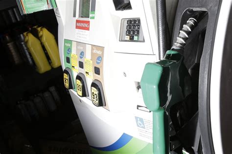 Holiday gas prices reach lowest level since 2020