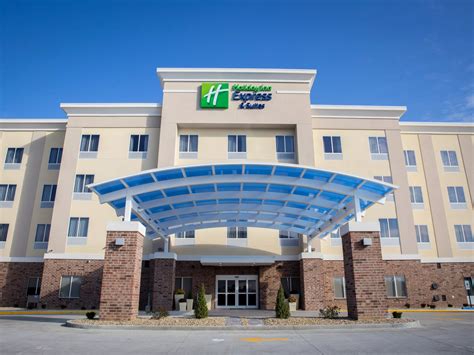 Holiday Inn Express and Suites Edwardsville, an IHG Hotel. 1000 Plummer Drive, Edwardsville, IL 62025, USA – Ausgezeichnete Lage - Karte anzeigen. 8,5. Sehr gut. …. 
