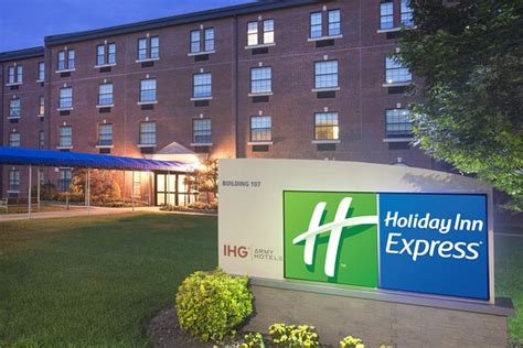 Holiday Inn Express Building 107. 107 Schum Avenue Brooklyn, New York 11252 1-718-4392340 Email hotel. Open Gallery. Holiday Inn Express Building 107 107 Schum Avenue. Driving Directions from Airport. Transportation Details. Check In: 4:00 PM Check Out: 11:00 AM. Installation Access Requirements..