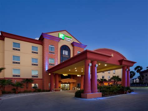 Holiday inn spi. Dates. Travelers. Policies. Good. Stay at this beach hotel in South Padre Island. Enjoy free WiFi, free parking, and 3 outdoor pools. Our guests praise the restaurant and the helpful staff in our reviews. Popular attractions South Padre Island Beach and Beach Park at Isla Blanca are located nearby. 