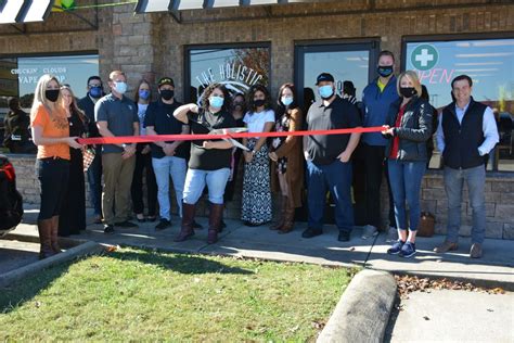 The Holistic Connection in Clarksville, TN. The Holistic Connection is Clarksville's premier cannabis dispensary. The Holistic Connection offers vaporizers, flower, edible for cannabis, CBD and much more