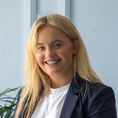 Profile picture of Hollie Hegmann