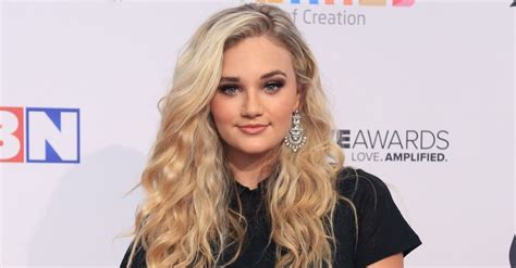 Hollyn Responds to Critics Who Claim She is No …