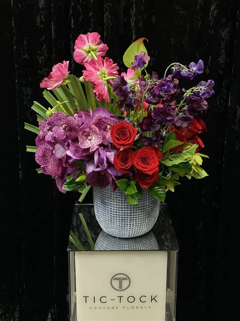 Hollywood Florist Flower Delivery by Tic-Tock™ Couture …