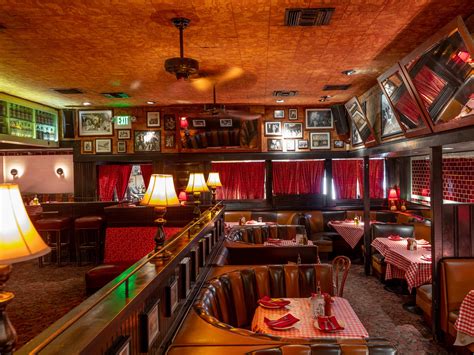 Hollywood bars. Hollywood’s most historic bars and restaurants. Lesley Bracker April 1, 2010. Miceli's Restaurant in Hollywood is considered L.A.'s oldest Italian … 
