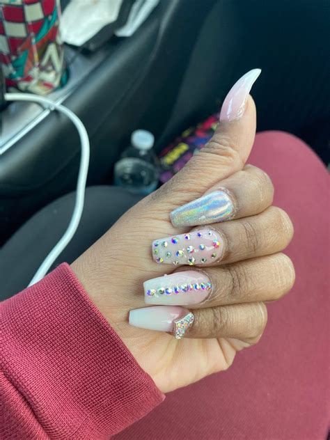 Hollywood nails in wilmington de. Wilmington, DE. 132. 4. Aug 28, 2017. I've been coming here for years and they are the best around in North Wilmington/Claymont. Clean, friendly, and my gel manicure ... 