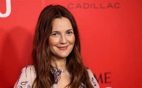Hollywood strikes enter a new phase as daytime shows like Drew Barrymore’s return despite pickets