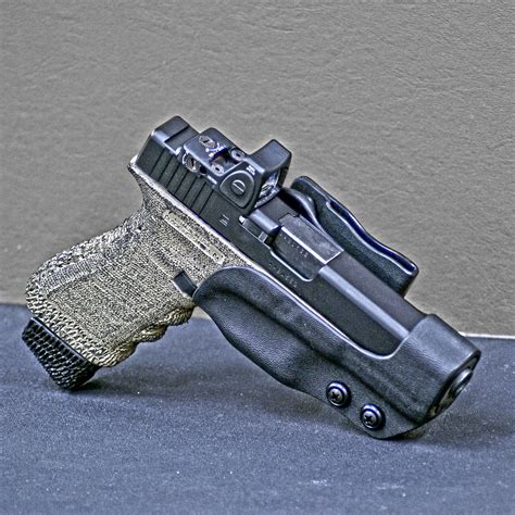 This holster is made for the Glock 17 MOS and is compatible with micro red dot sights. Every holster starts with a custom-molded retention shell, made for the Glock 17 MOS. Custom fitment is essential to any holster you'd actually carry with. It ensures retention when the pistol is holstered, and smooth drawing and reholstering.. 