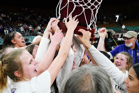Holy Family’s Ron Rossi wins record-tying 7th state title as Tigers rally to beat D’Evelyn in Class 4A girls basketball championship